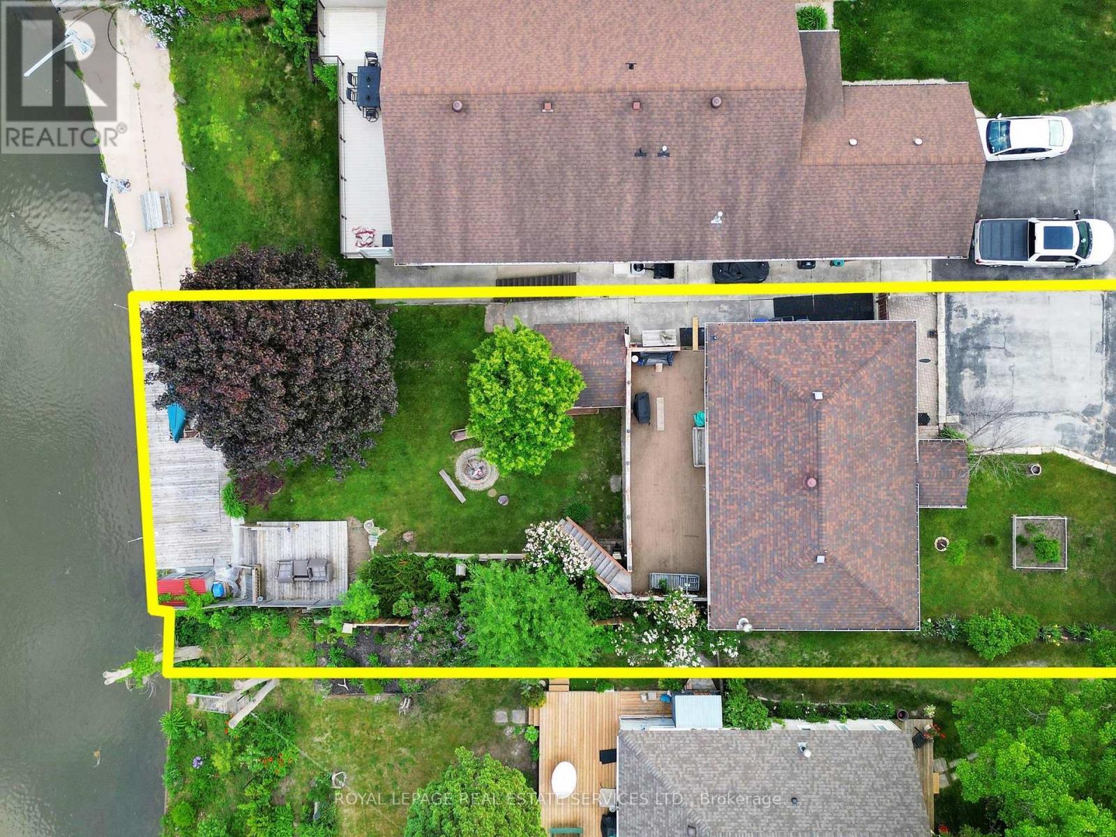 












1351 MOSLEY STREET

,
Wasaga Beach,




Ontario
L9Z2C7

