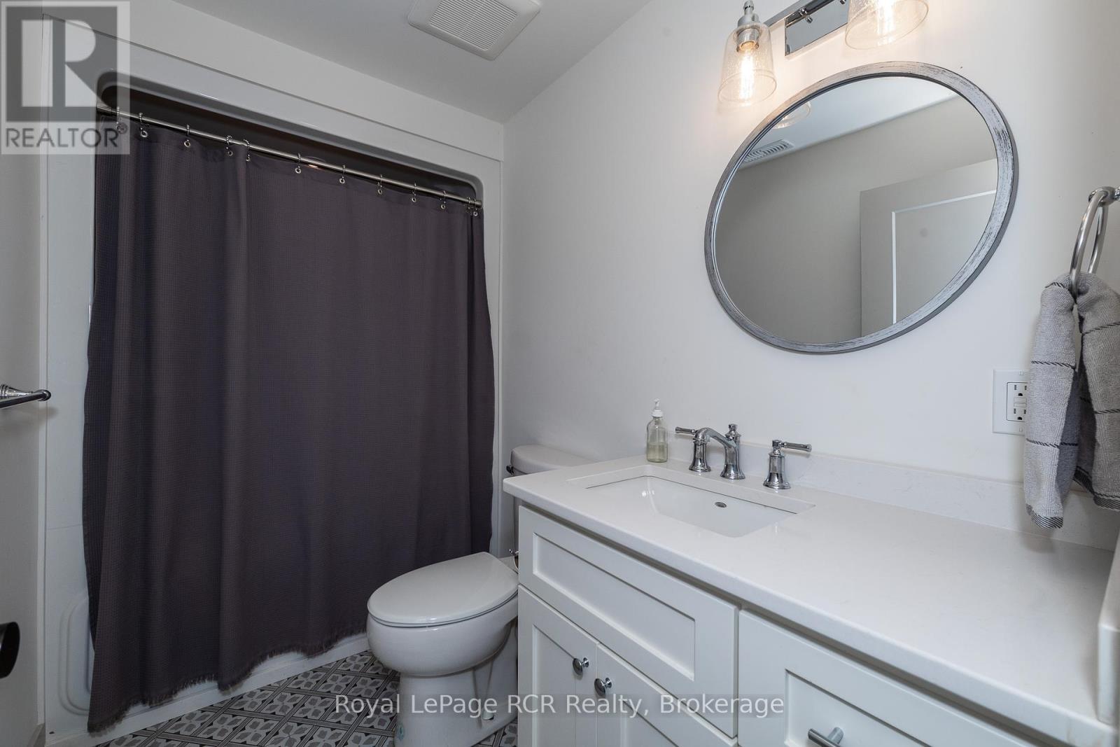 












126 WEST STREET

,
Georgian Bluffs,







Ontario
N4K5N7

