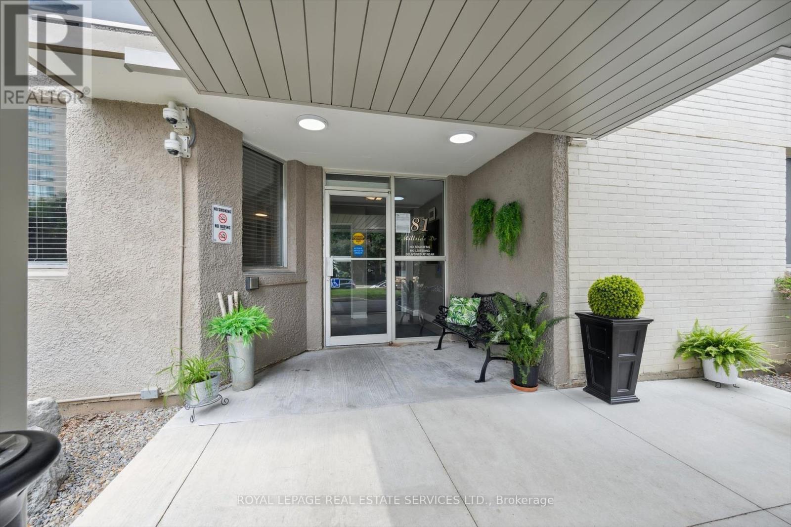 












906 - 81 MILLSIDE DRIVE

,
Milton,




Ontario
L9T3X4

