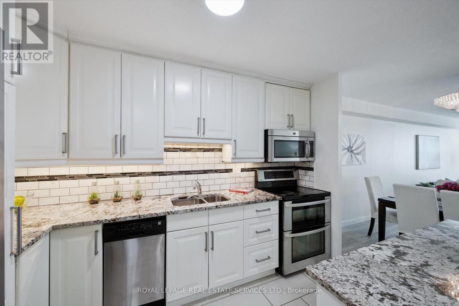 












906 - 81 MILLSIDE DRIVE

,
Milton,




Ontario
L9T3X4

