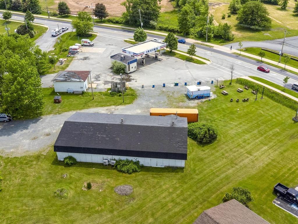 












19 Centennial Drive

,
Windsor,







NS
B0N 2T0

