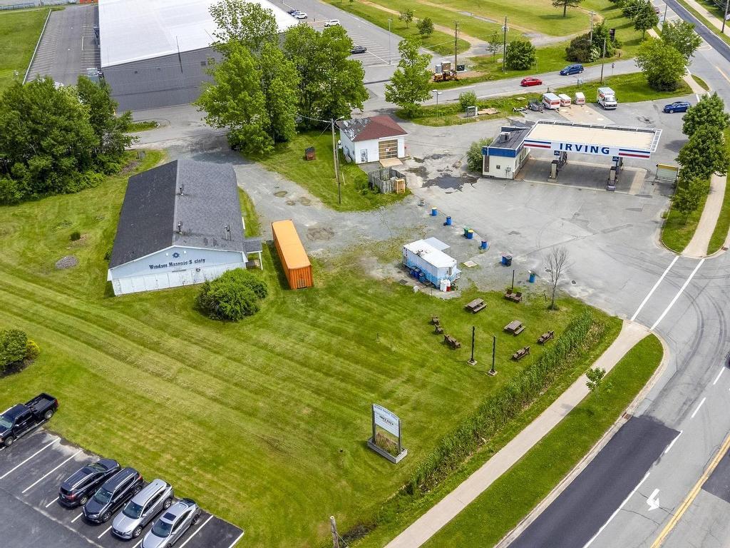 












19 Centennial Drive

,
Windsor,







NS
B0N 2T0

