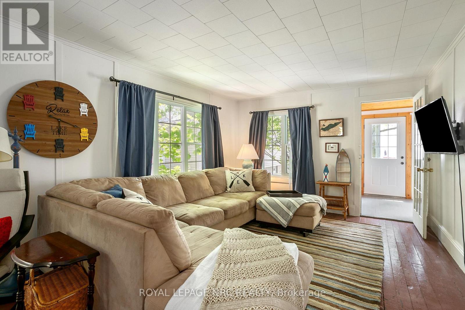 












3786 TERRACE LANE

,
Fort Erie (Crystal Beach),




Ontario
L0S1B0

