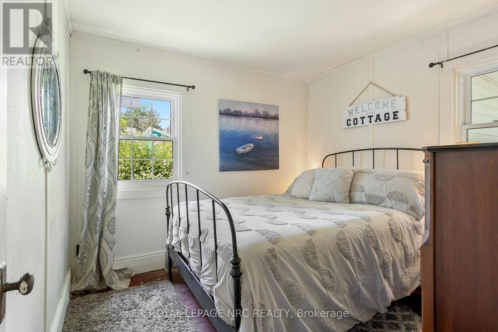 












3786 TERRACE LANE

,
Fort Erie (Crystal Beach),




Ontario
L0S1B0

