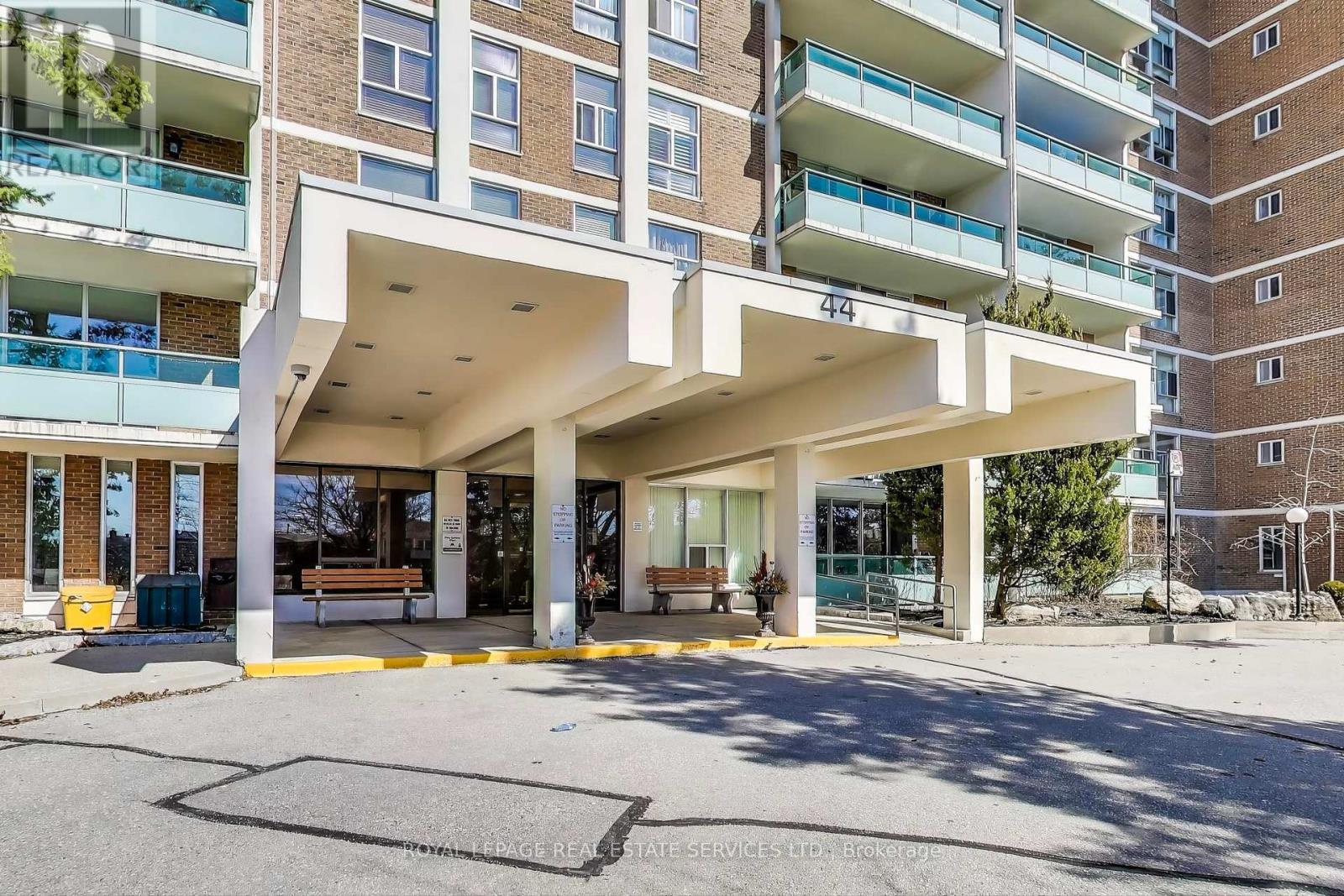 












1008 - 44 LONGBOURNE DRIVE

,
Toronto,




Ontario
M9R2M7


