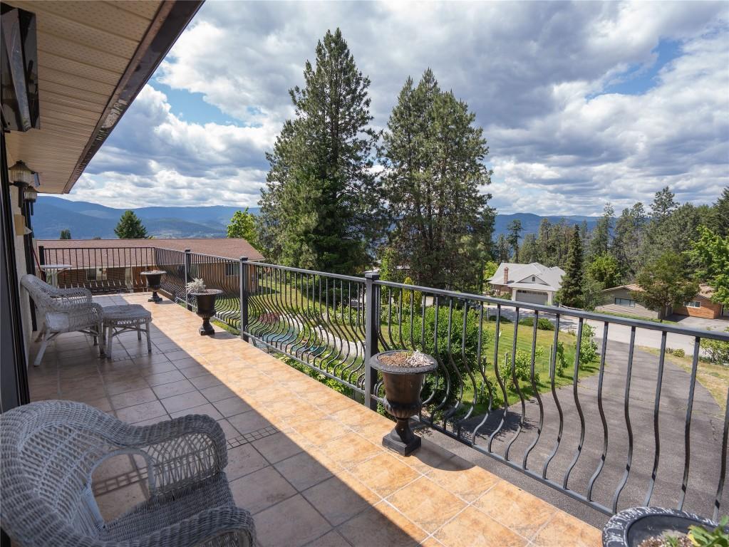 









3030


Ponderosa

Drive,
Naramata,




BC
V0H 1N1

