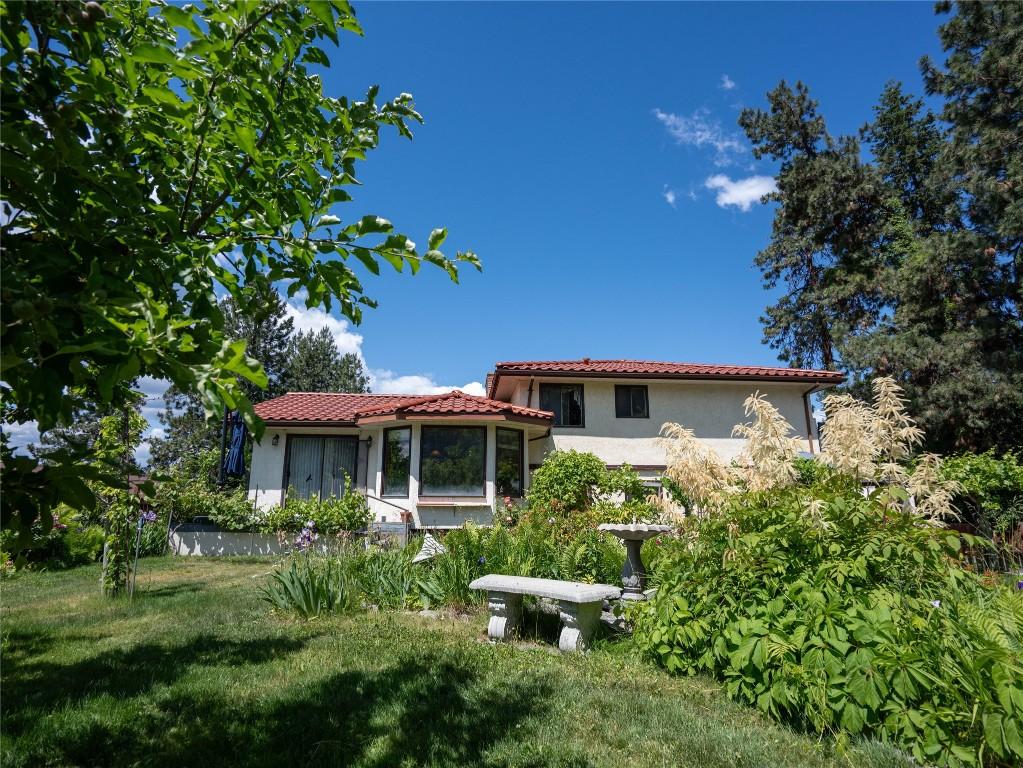 









3030


Ponderosa

Drive,
Naramata,




BC
V0H 1N1

