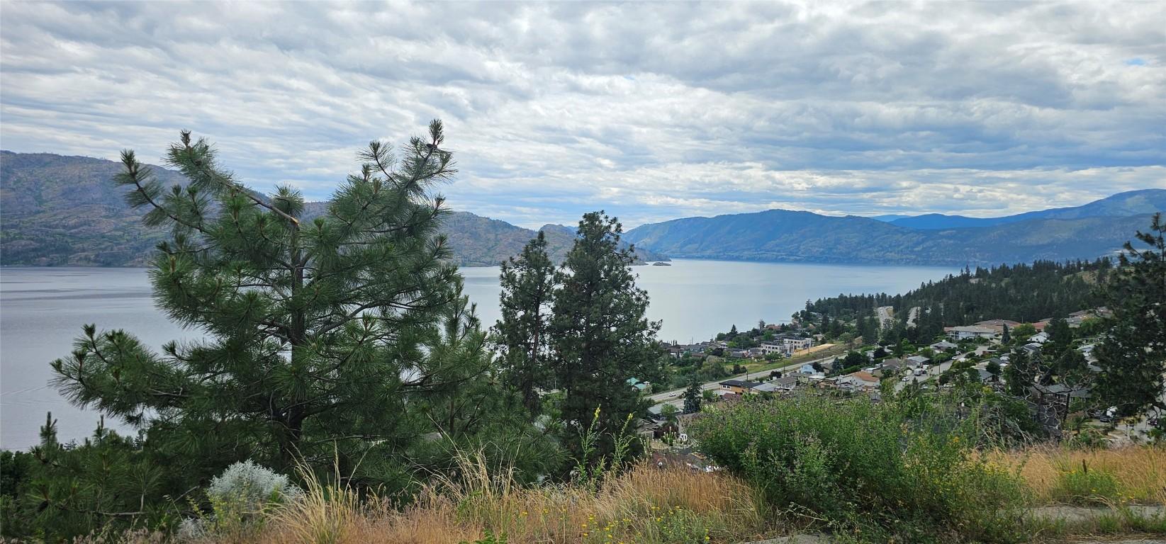









5165


MacNeill

Court,
Peachland,







BC
V0H 1X2

