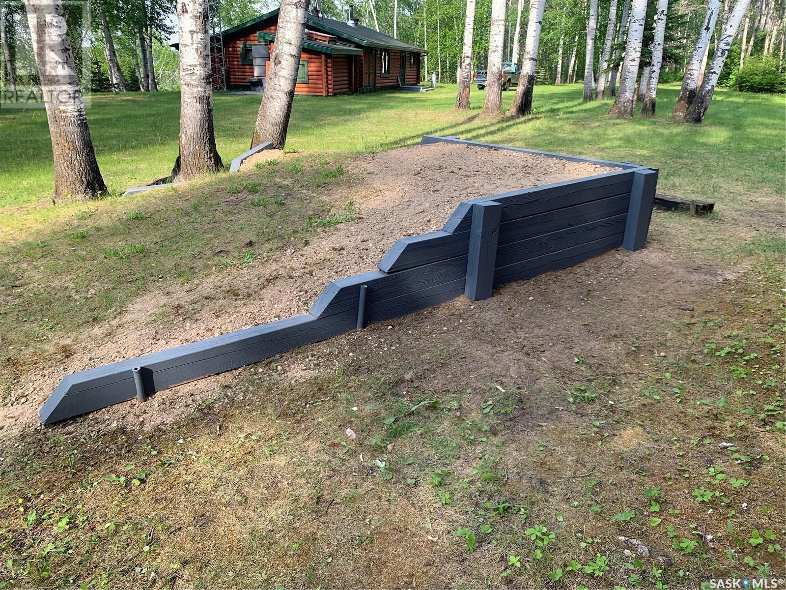 












Northeast Lease .76 Acres

,
Hudson Bay Rm No. 394,




Saskatchewan
S0E0Y0

