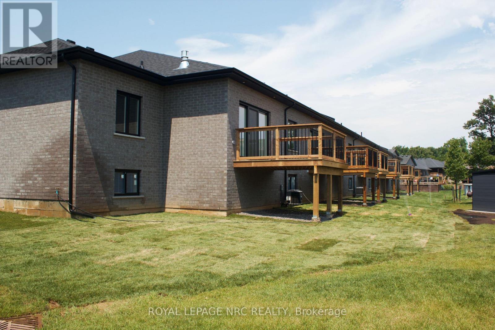 












740 CLARENCE STREET

,
Port Colborne (Sugarloaf),




Ontario
L3K0A8

