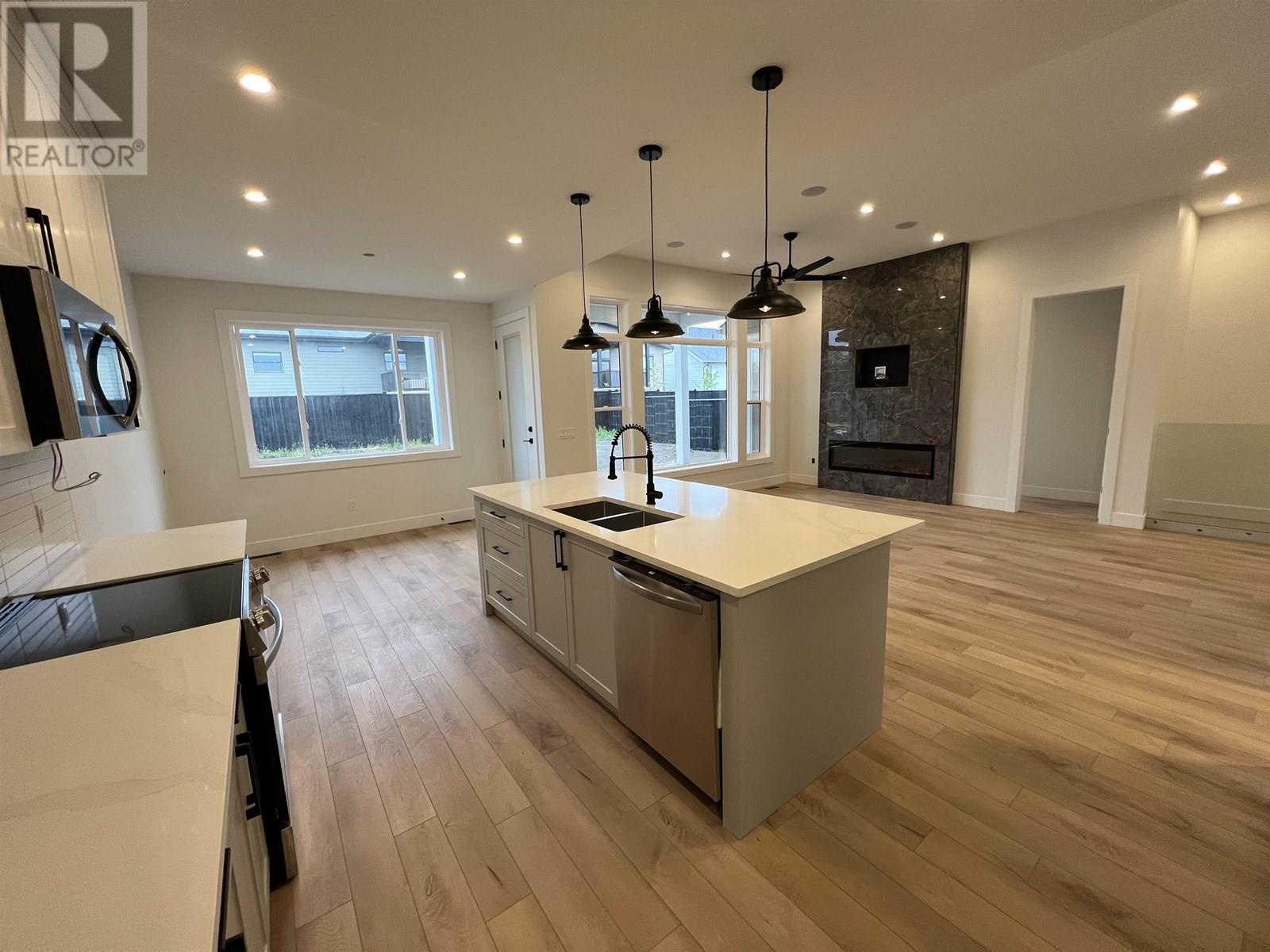 












10611 111 STREET

,
Fort St. John,




British Columbia
V1J0L6

