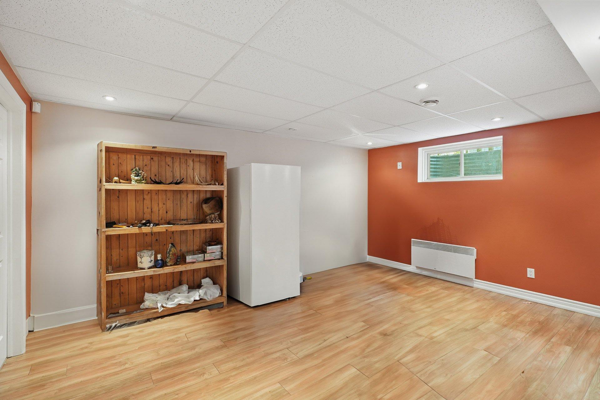 









66


Rue des Perdrix

,
Gatineau (Hull),




QC
J9A2W6

