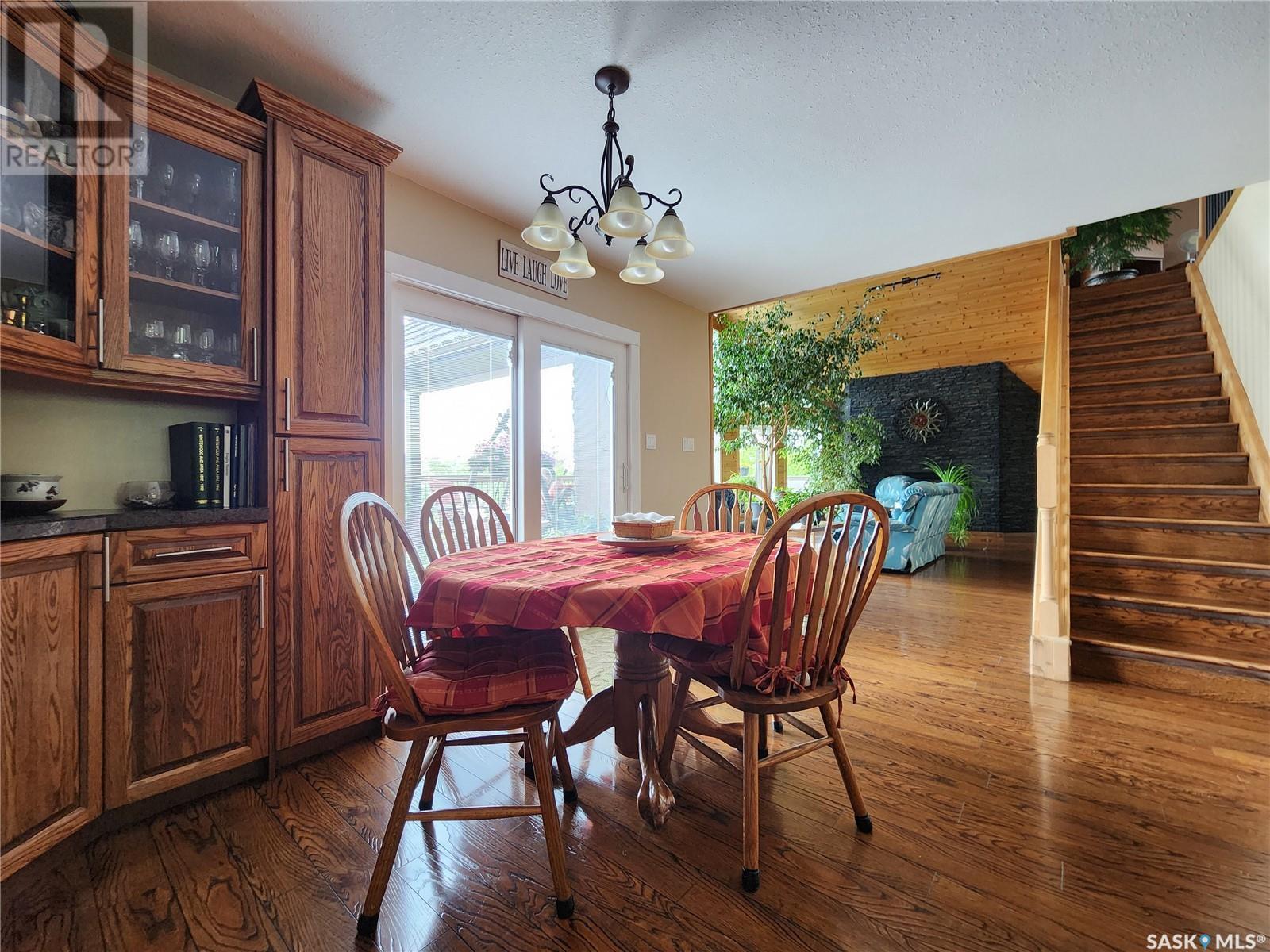 












456 Abel DRIVE

,
Crooked Lake,




Saskatchewan
S0A1E0

