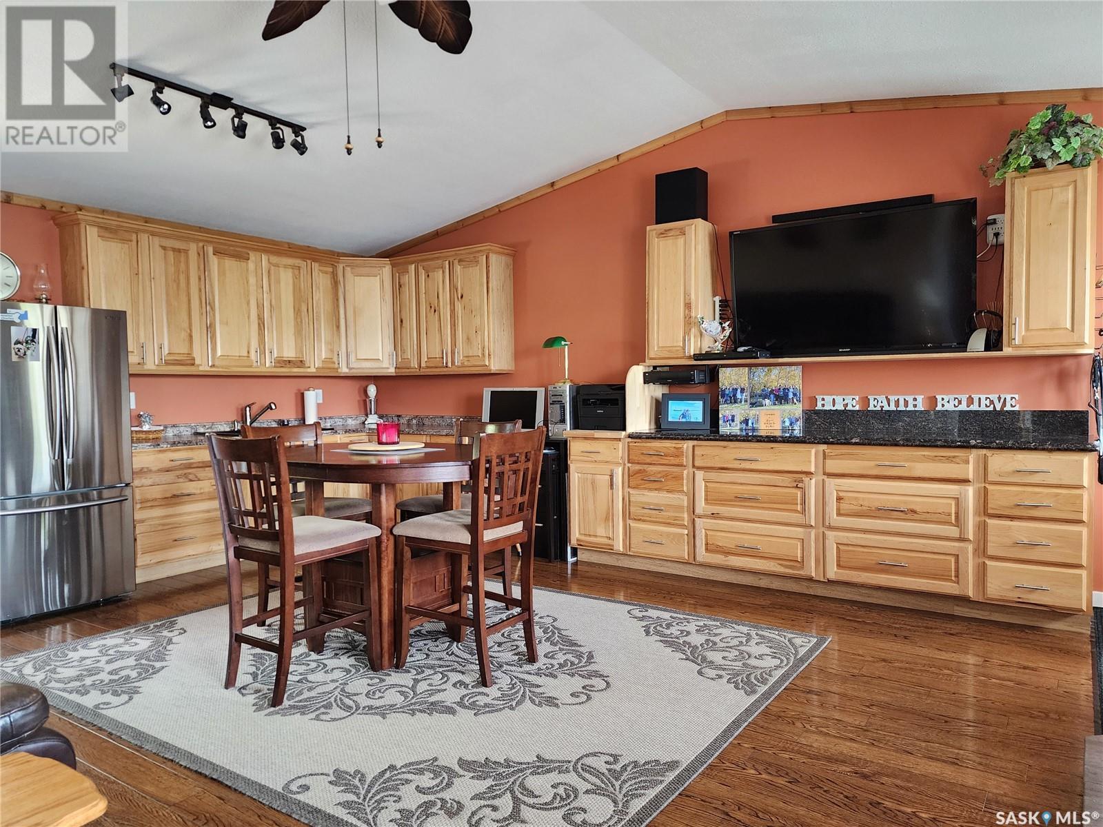 












456 Abel DRIVE

,
Crooked Lake,




Saskatchewan
S0A1E0

