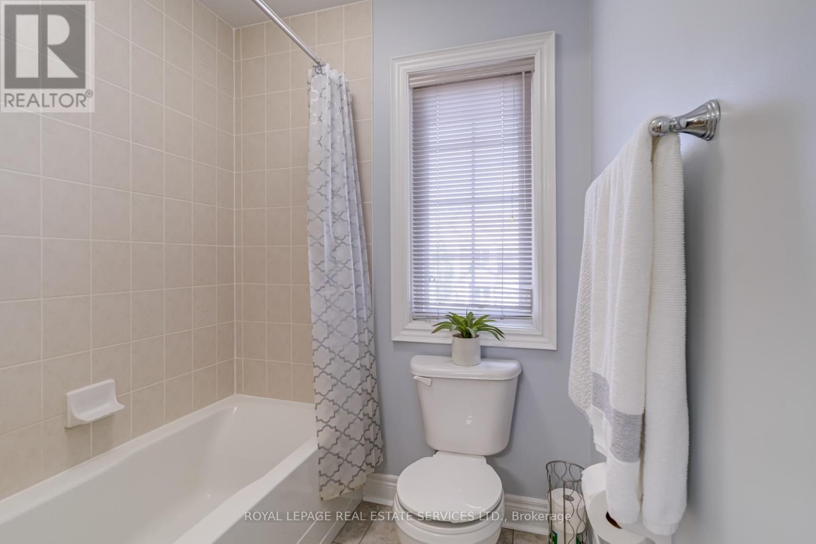 












5 XAVIER COURT

,
Brampton,




Ontario
L6Y5S1

