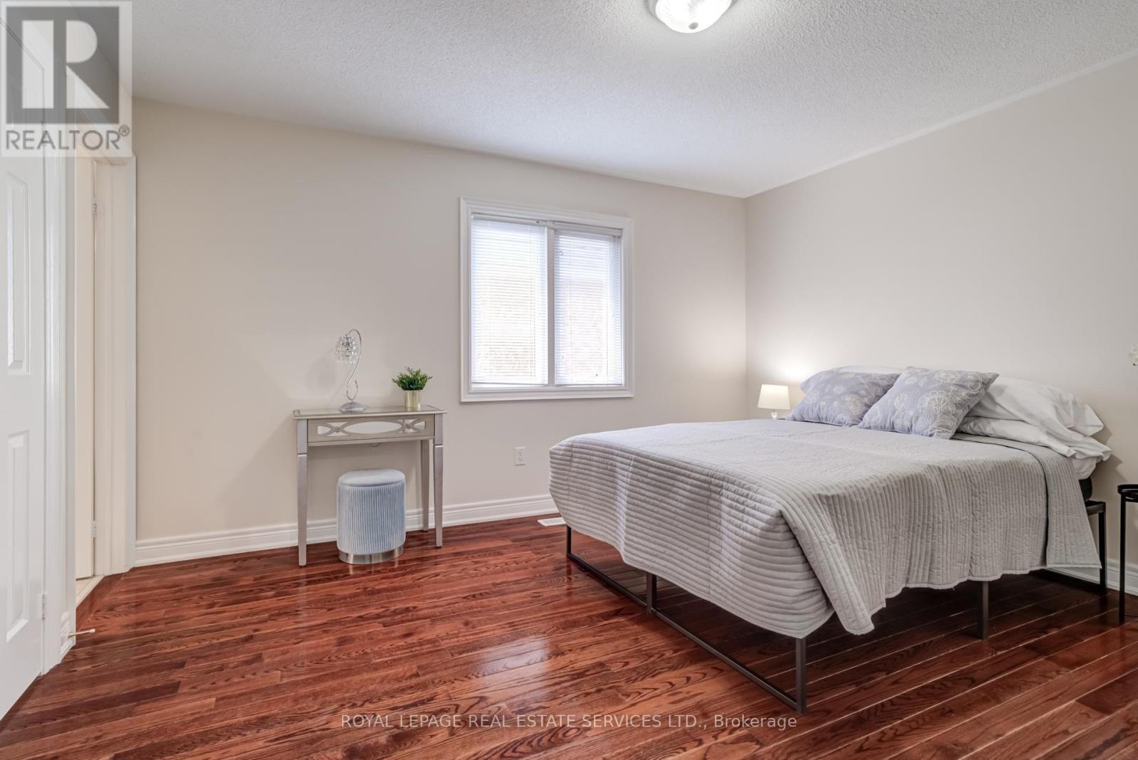 












5 XAVIER COURT

,
Brampton,




Ontario
L6Y5S1

