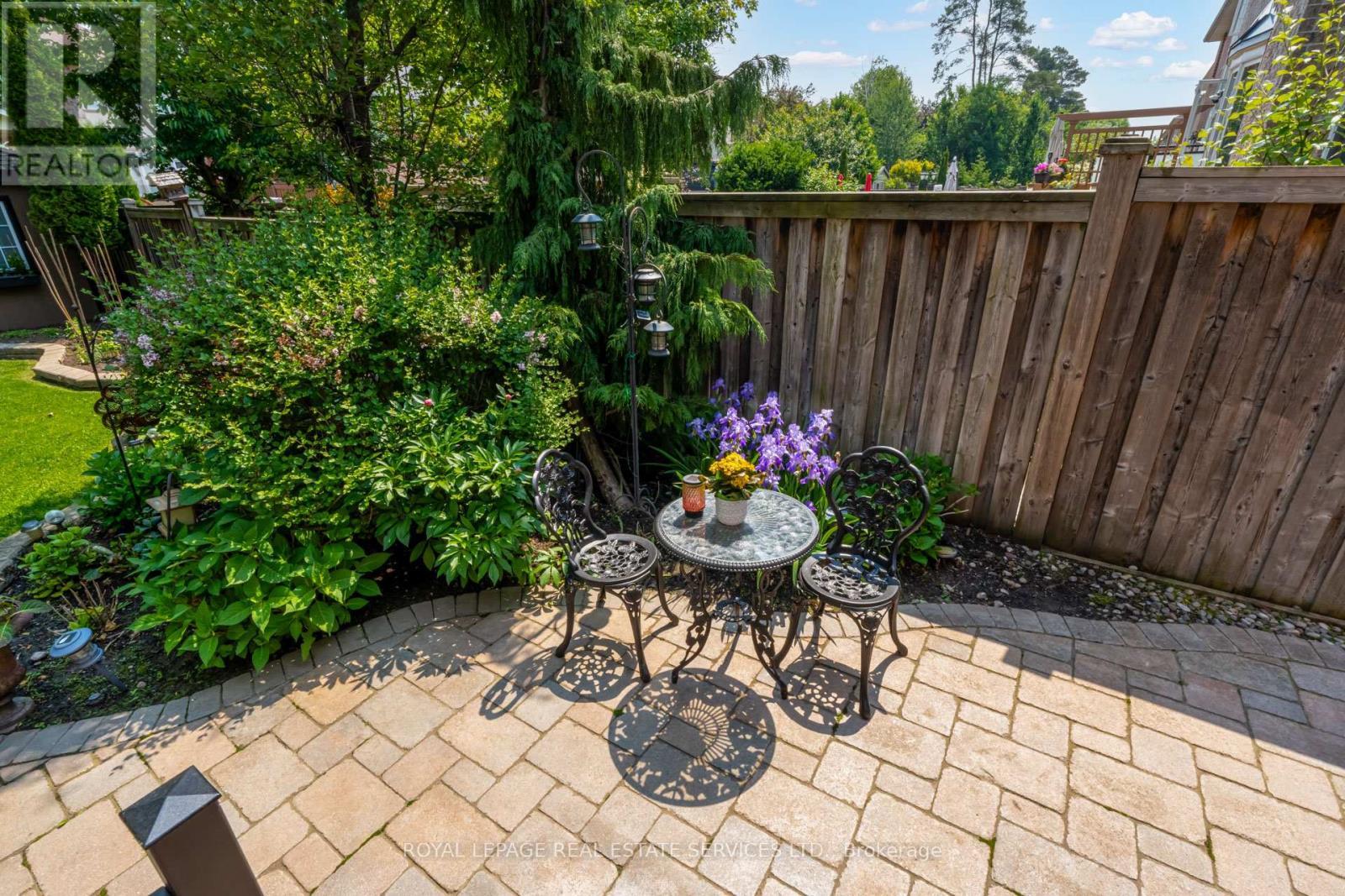 












5 XAVIER COURT

,
Brampton,




Ontario
L6Y5S1

