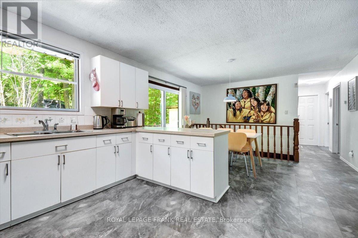 












538 SKENE ROAD

,
Marmora and Lake (Lake Ward),




Ontario
K0L1W0

