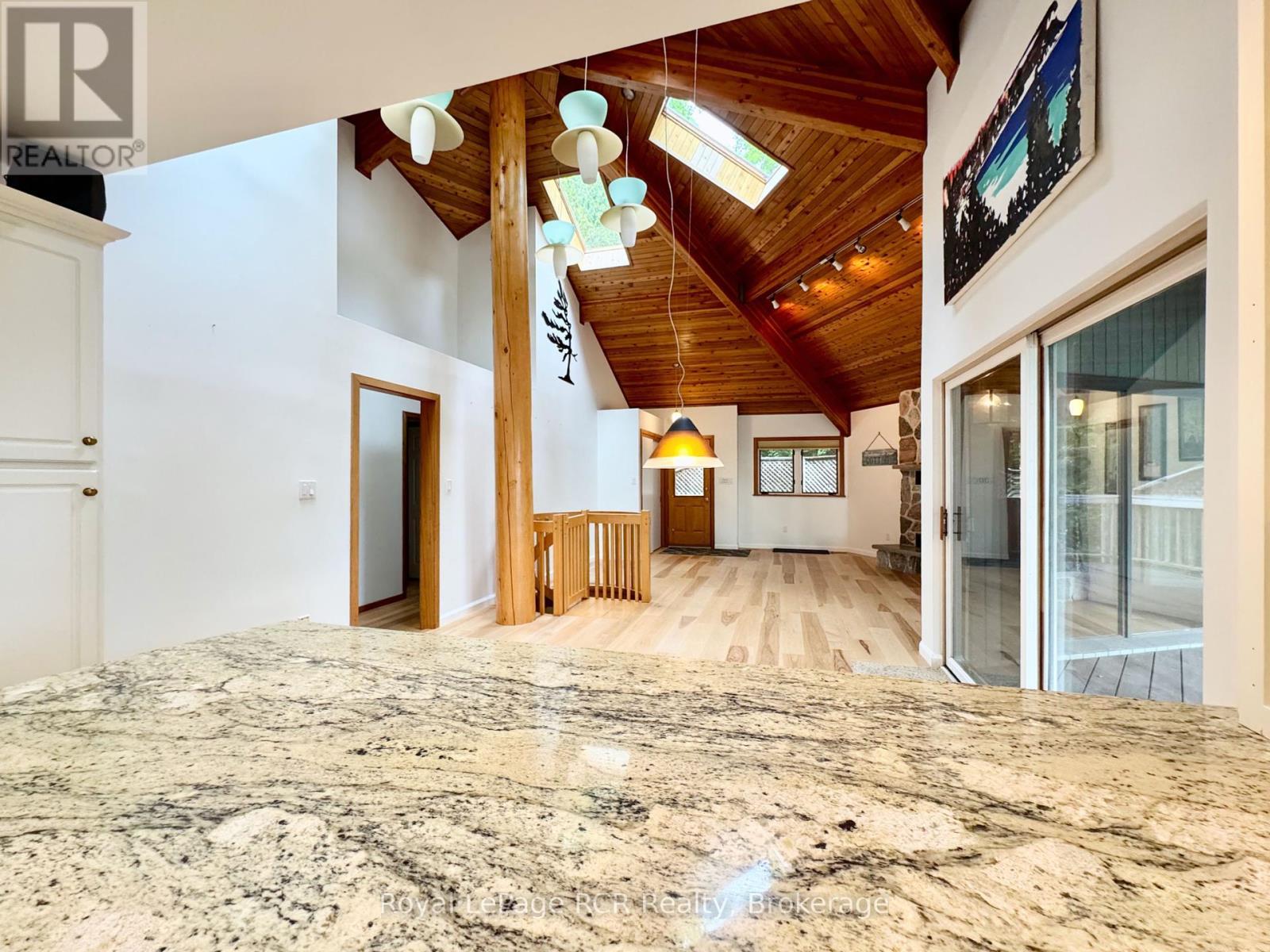 












15 GEORGIAN DRIVE

,
Northern Bruce Peninsula,




Ontario
N0H1W0

