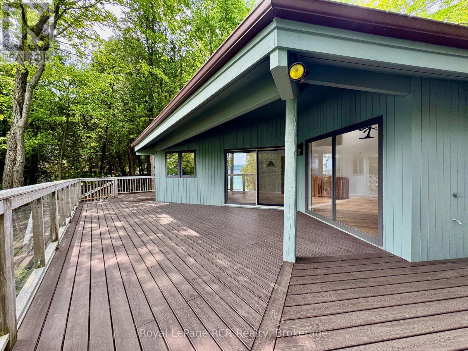 












15 GEORGIAN DRIVE

,
Northern Bruce Peninsula,




Ontario
N0H1W0


