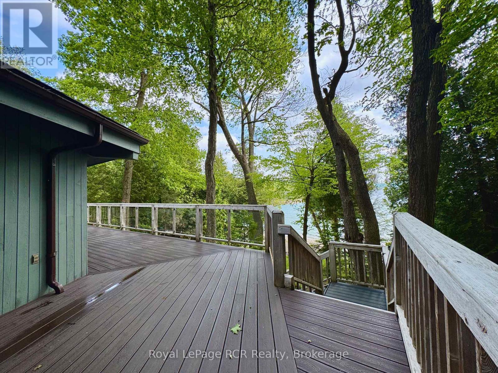 












15 GEORGIAN DRIVE

,
Northern Bruce Peninsula,




Ontario
N0H1W0


