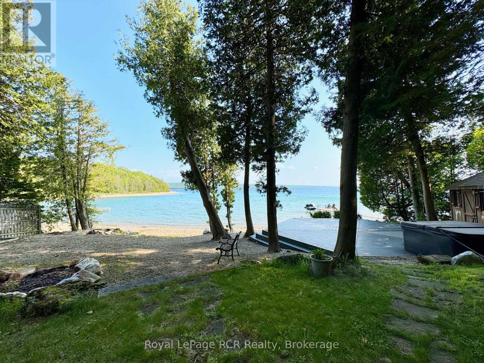 












15 GEORGIAN DRIVE

,
Northern Bruce Peninsula,




Ontario
N0H1W0

