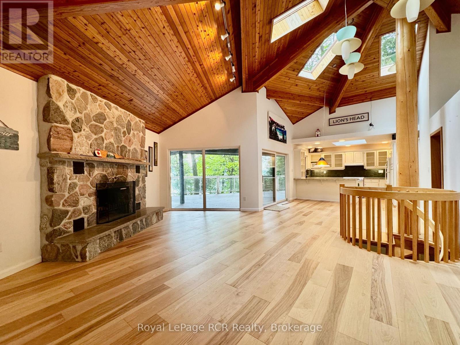 












15 GEORGIAN DRIVE

,
Northern Bruce Peninsula,




Ontario
N0H1W0

