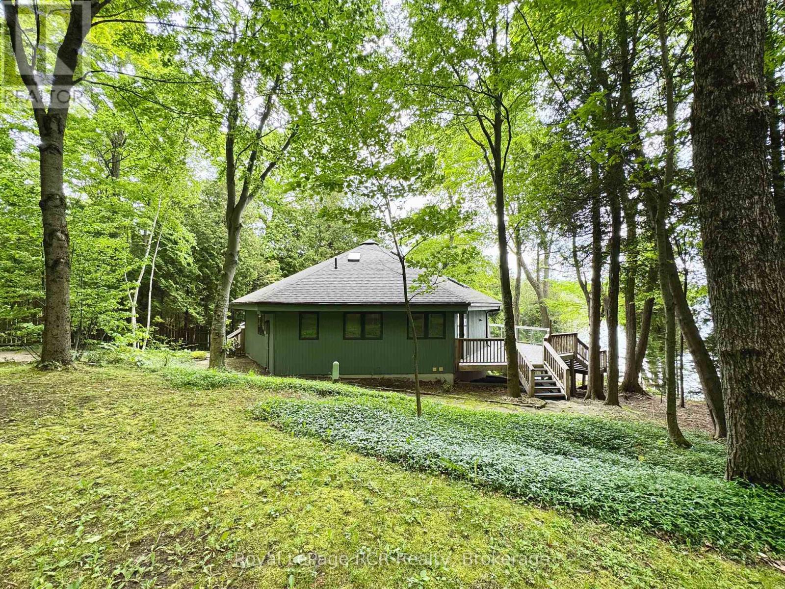 












15 GEORGIAN DRIVE

,
Northern Bruce Peninsula,




Ontario
N0H1W0

