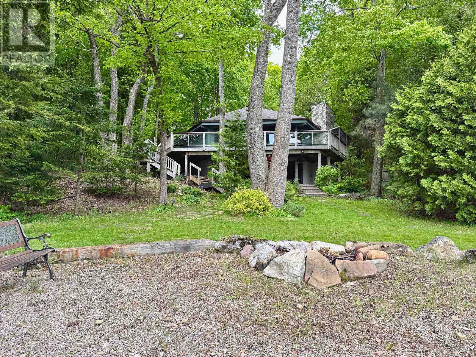 












15 GEORGIAN DRIVE

,
Northern Bruce Peninsula,




Ontario
N0H1W0

