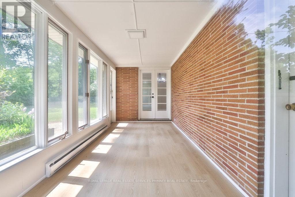 












168 BREEZY PINES DRIVE

,
Mississauga,




Ontario
L5B1B4

