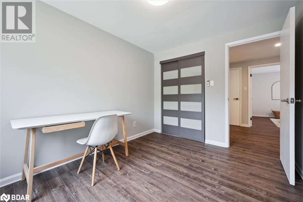 












120 COUNTRY CLUB Drive Unit# 16

,
Guelph,




Ontario
N1E3K7

