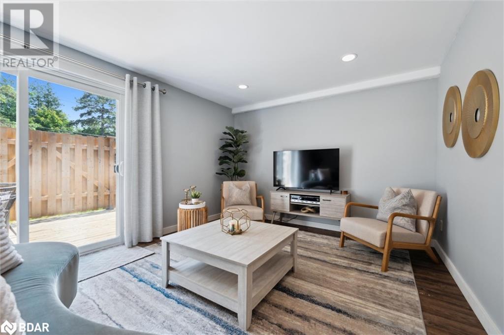 












120 COUNTRY CLUB Drive Unit# 16

,
Guelph,




Ontario
N1E3K7

