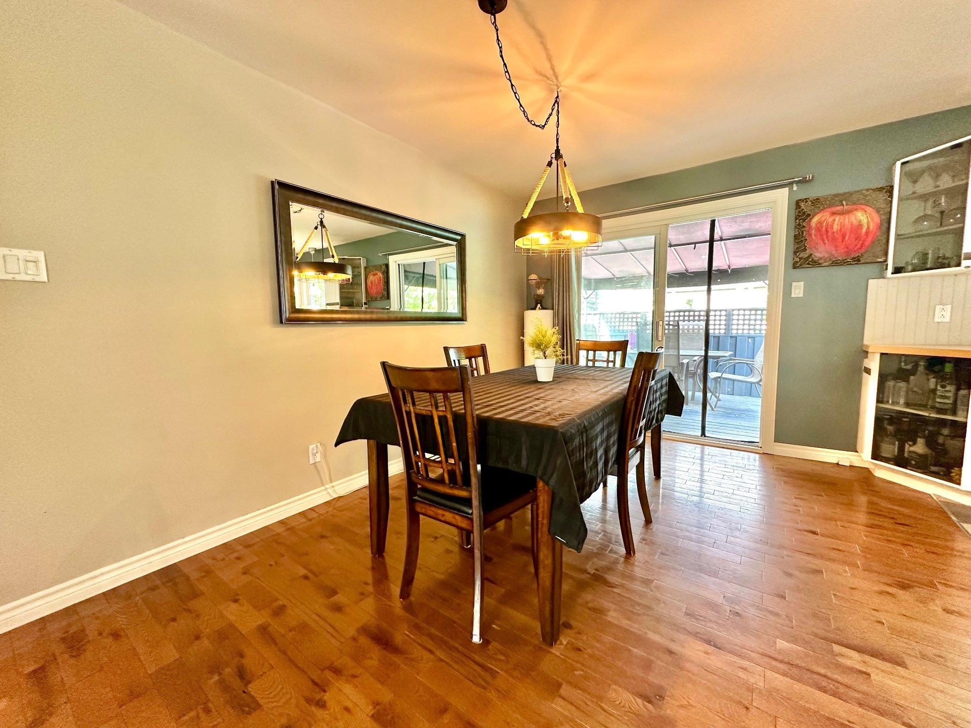 









18


Rue Cadieux

,
Brownsburg-Chatham,




QC
J8G1N6

