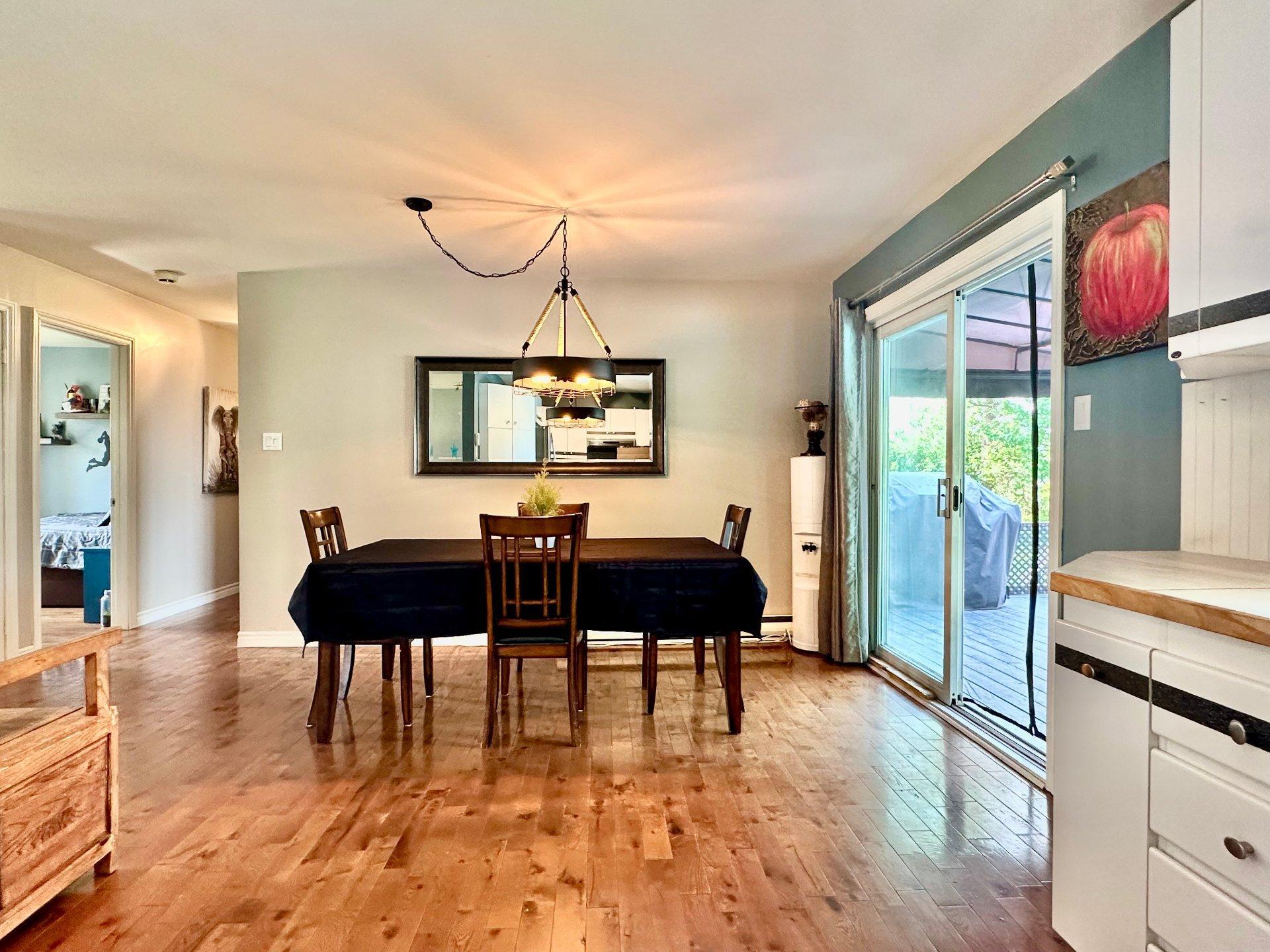 









18


Rue Cadieux

,
Brownsburg-Chatham,




QC
J8G1N6

