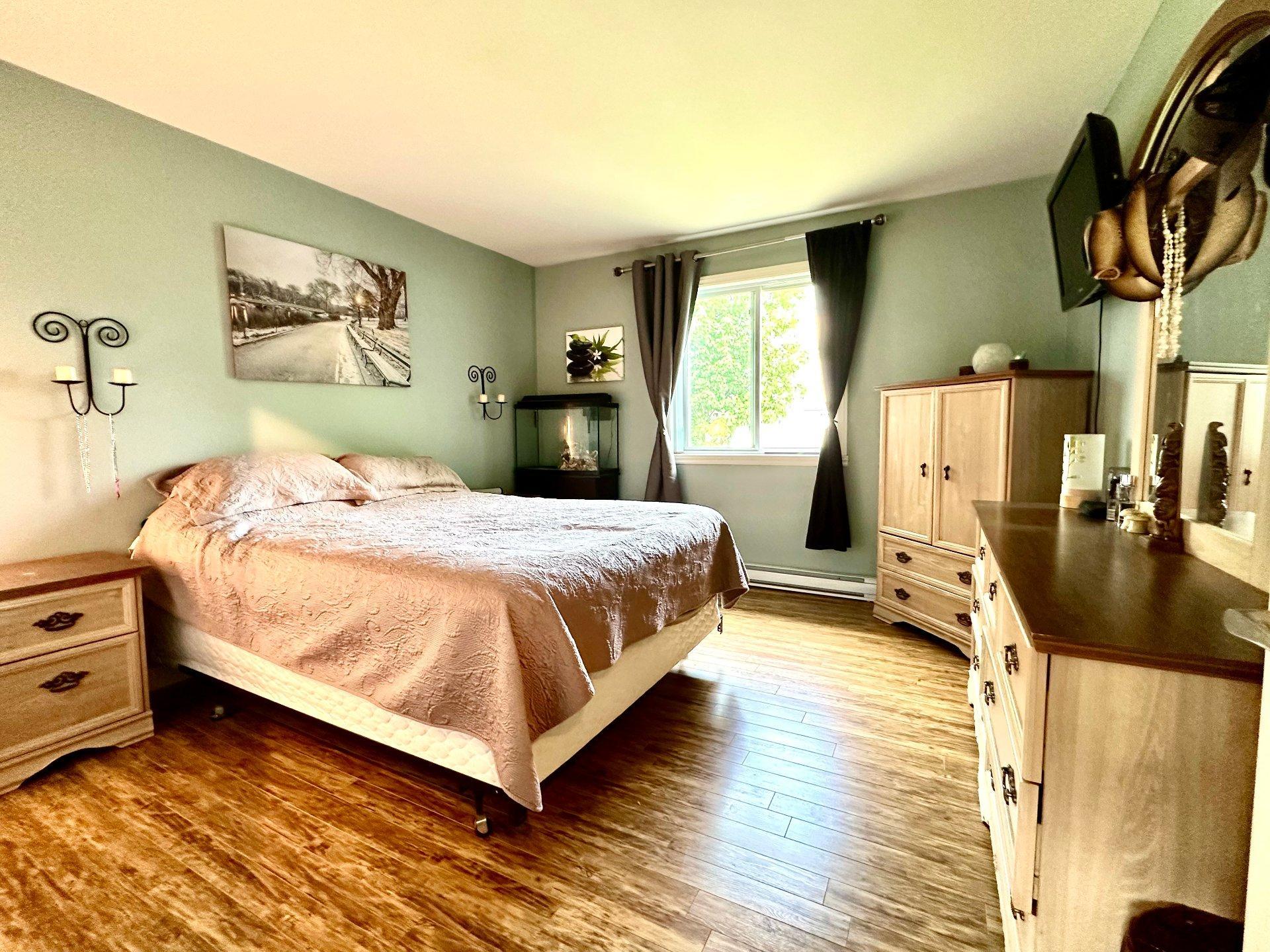 









18


Rue Cadieux

,
Brownsburg-Chatham,




QC
J8G1N6

