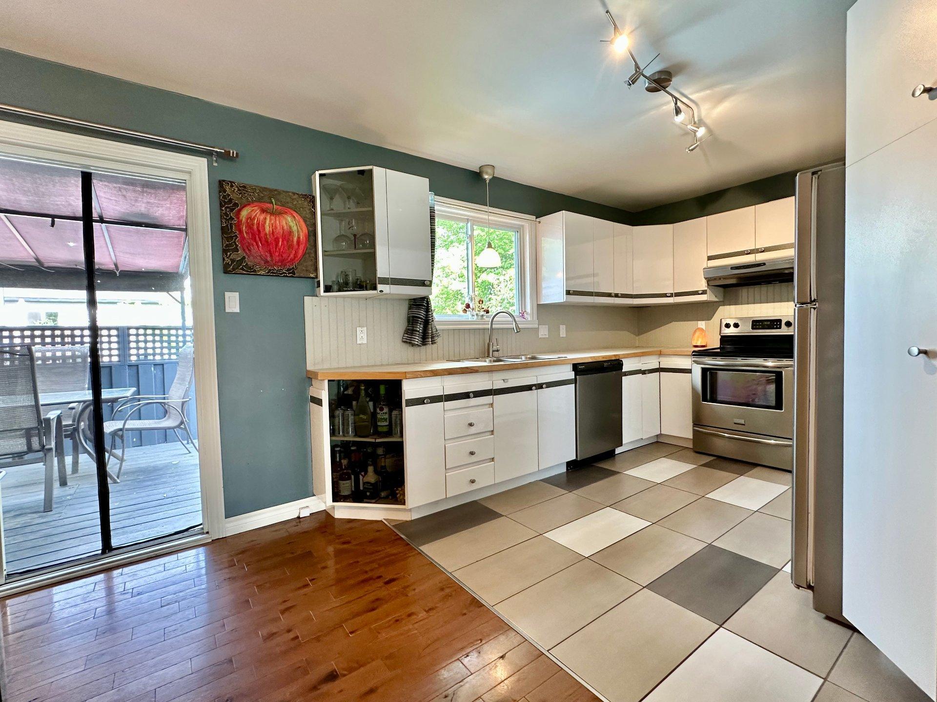 









18


Rue Cadieux

,
Brownsburg-Chatham,




QC
J8G1N6

