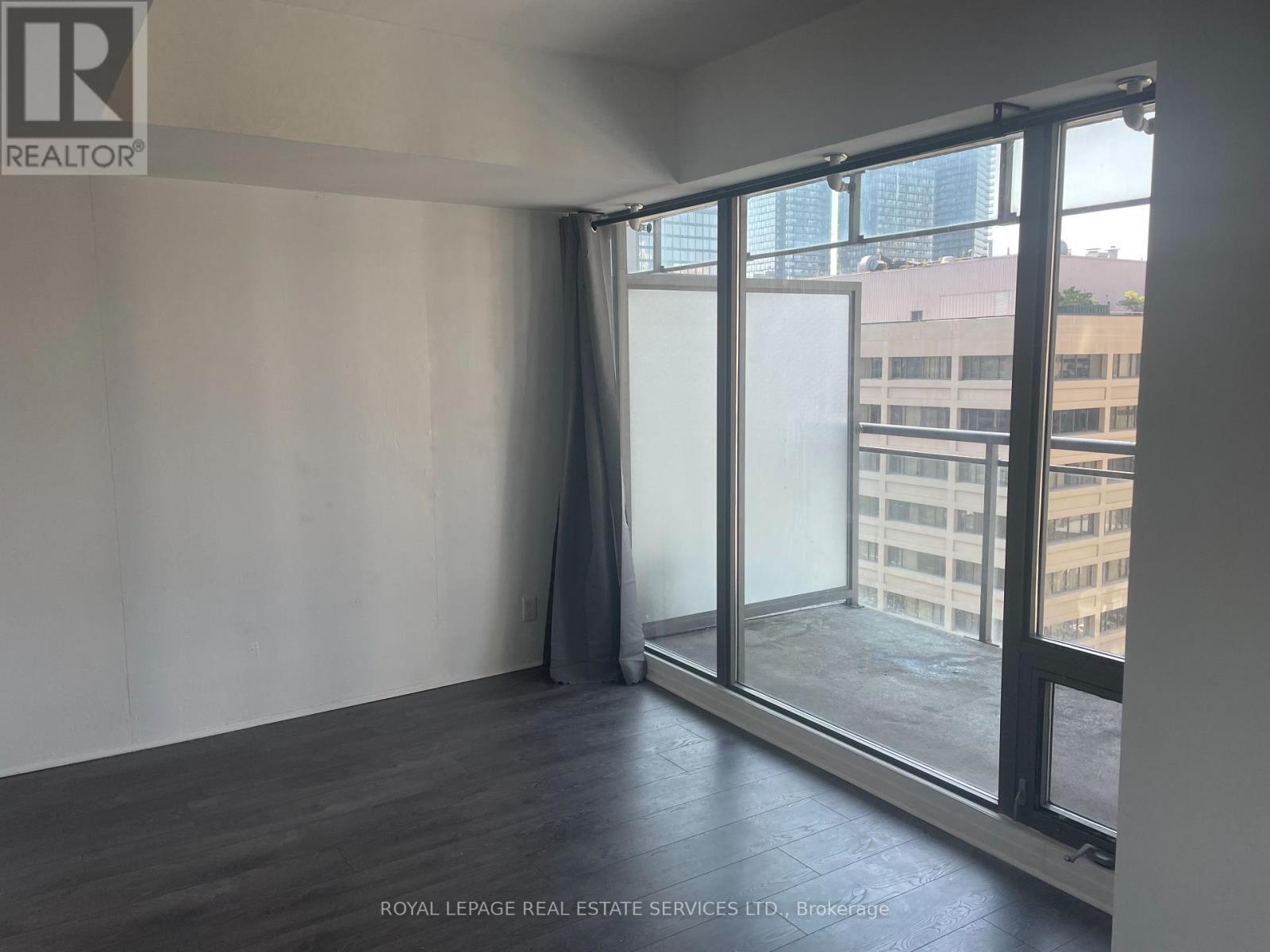 












1204 - 22 WELLESLEY STREET E

,
Toronto,




Ontario
M4Y1G3

