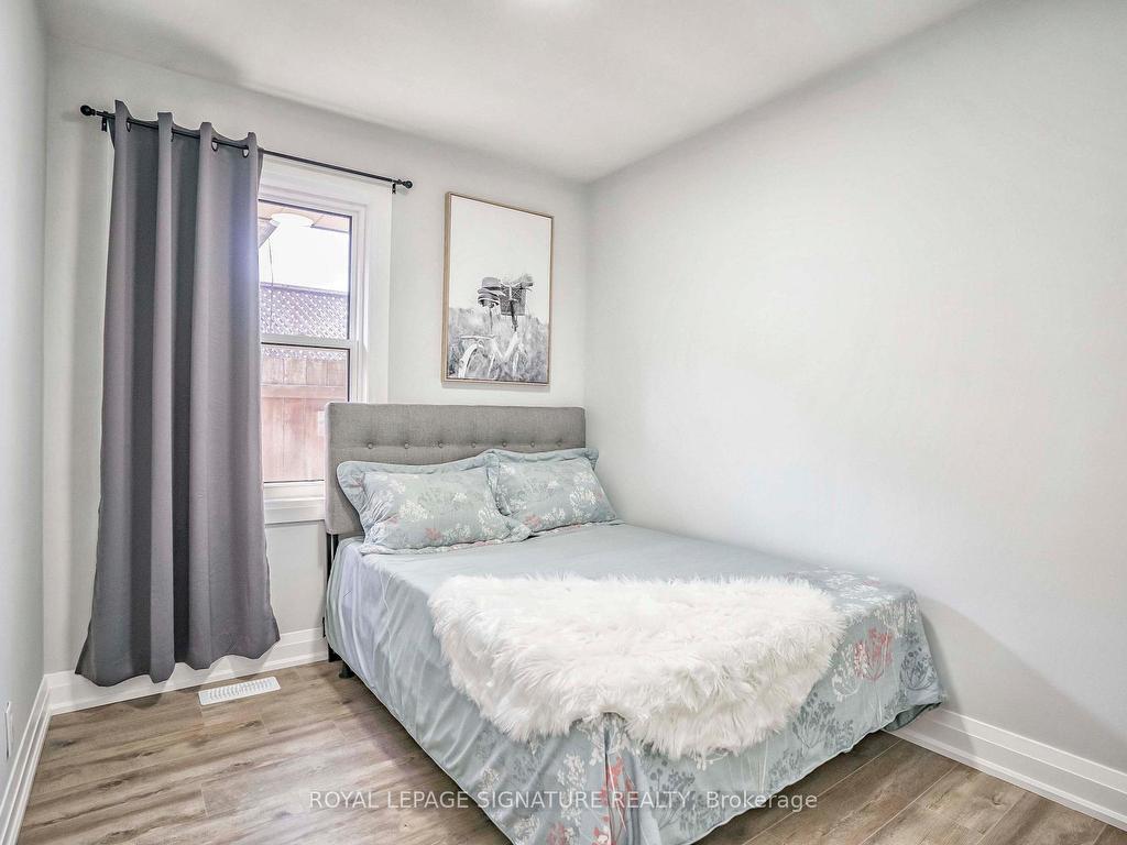 









480


Browning

Street,
Oshawa,




ON
L1H 6S9

