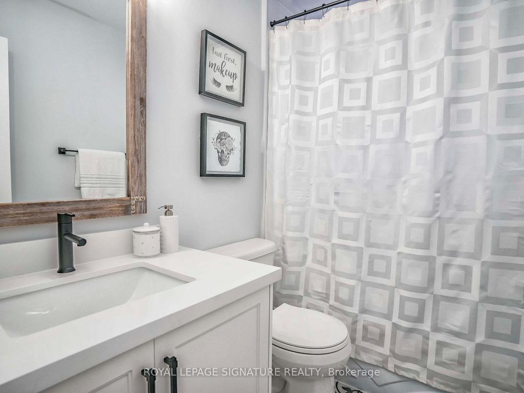 









480


Browning

Street,
Oshawa,




ON
L1H 6S9

