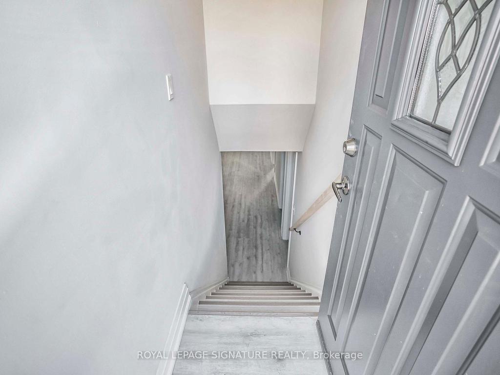 









480


Browning

Street,
Oshawa,




ON
L1H 6S9

