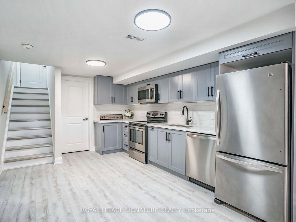 









480


Browning

Street,
Oshawa,




ON
L1H 6S9

