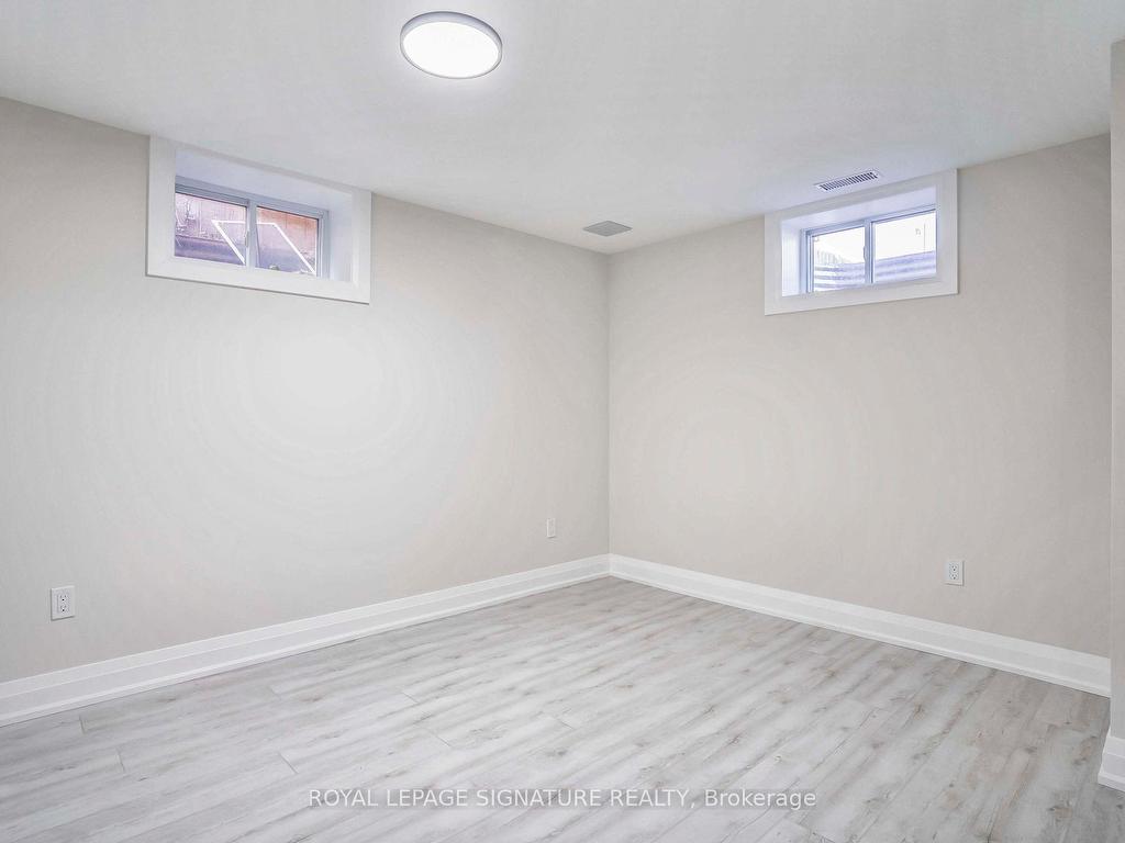 









480


Browning

Street,
Oshawa,




ON
L1H 6S9


