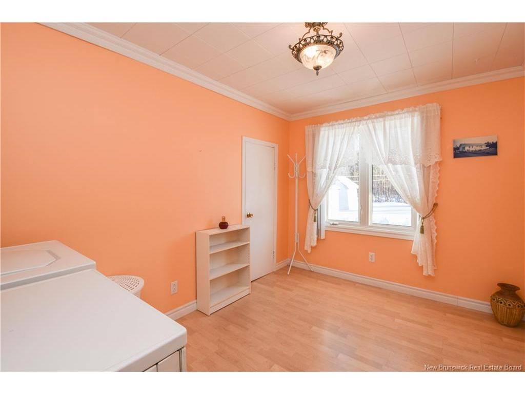 









1795


Route 335

,
Saint-Simon,




NB
E8P 2A7

