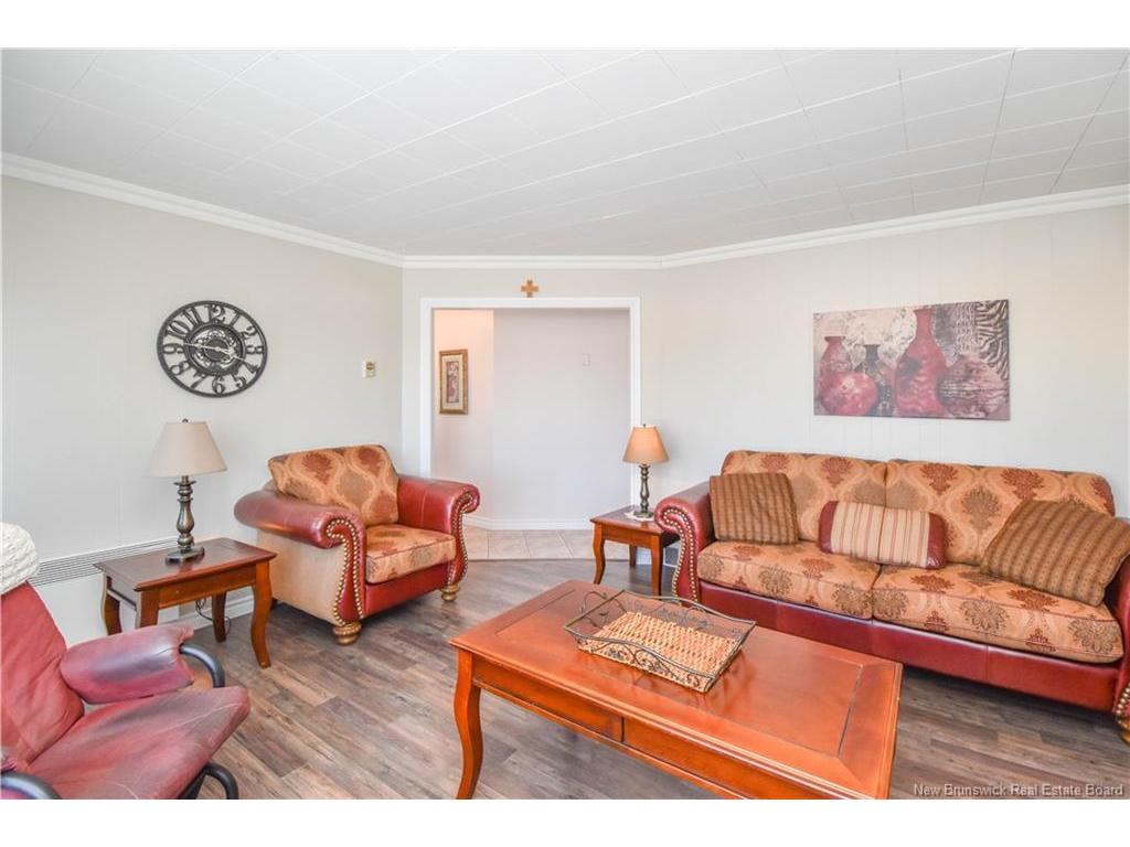 









1795


Route 335

,
Saint-Simon,




NB
E8P 2A7

