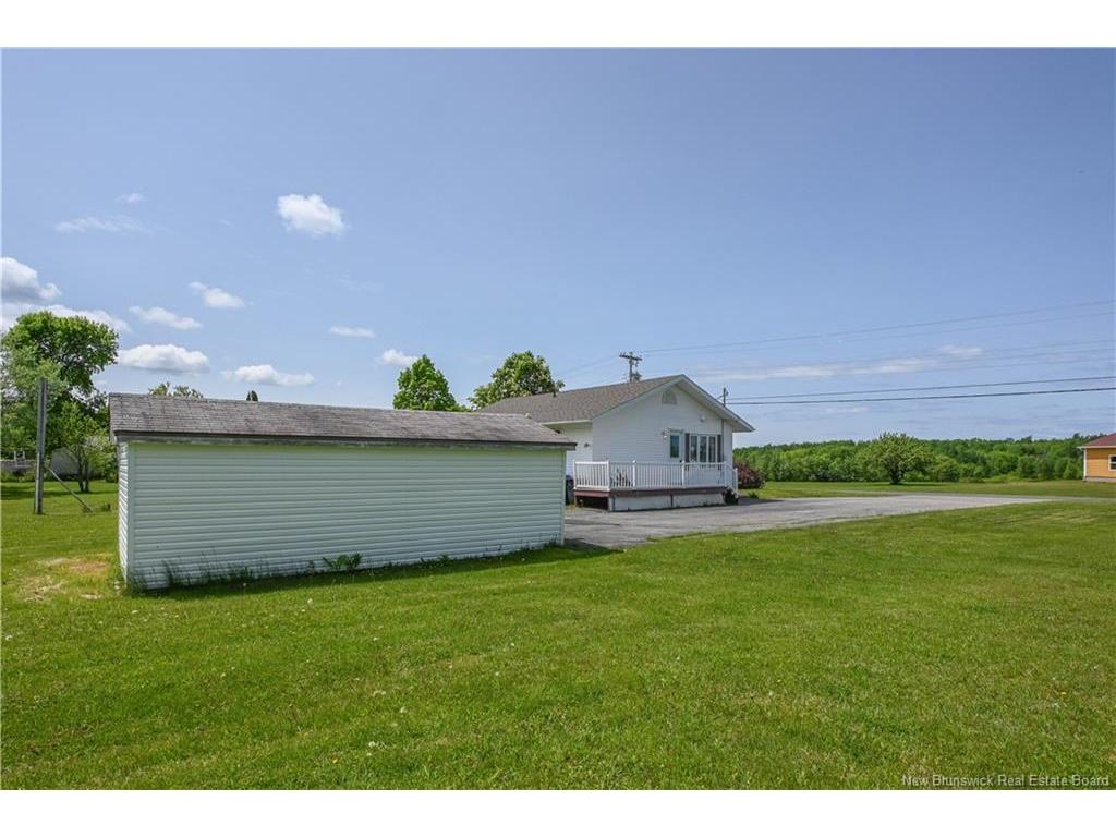 









1795


Route 335

,
Saint-Simon,




NB
E8P 2A7

