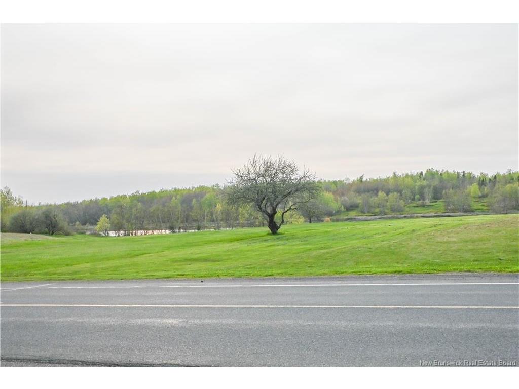 









1795


Route 335

,
Saint-Simon,




NB
E8P 2A7

