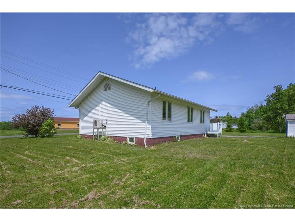 









1795


Route 335

,
Saint-Simon,




NB
E8P 2A7

