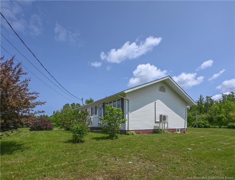 









1795


Route 335

,
Saint-Simon,




NB
E8P 2A7

