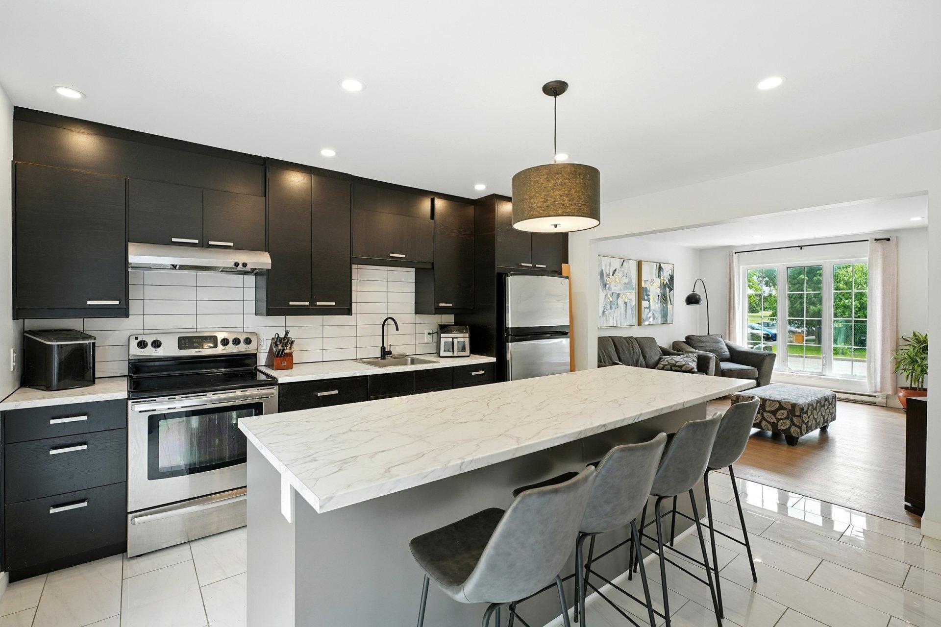 









70


Rue de Soulanges

, 5,
Gatineau (Gatineau),




QC
J8T7E5

