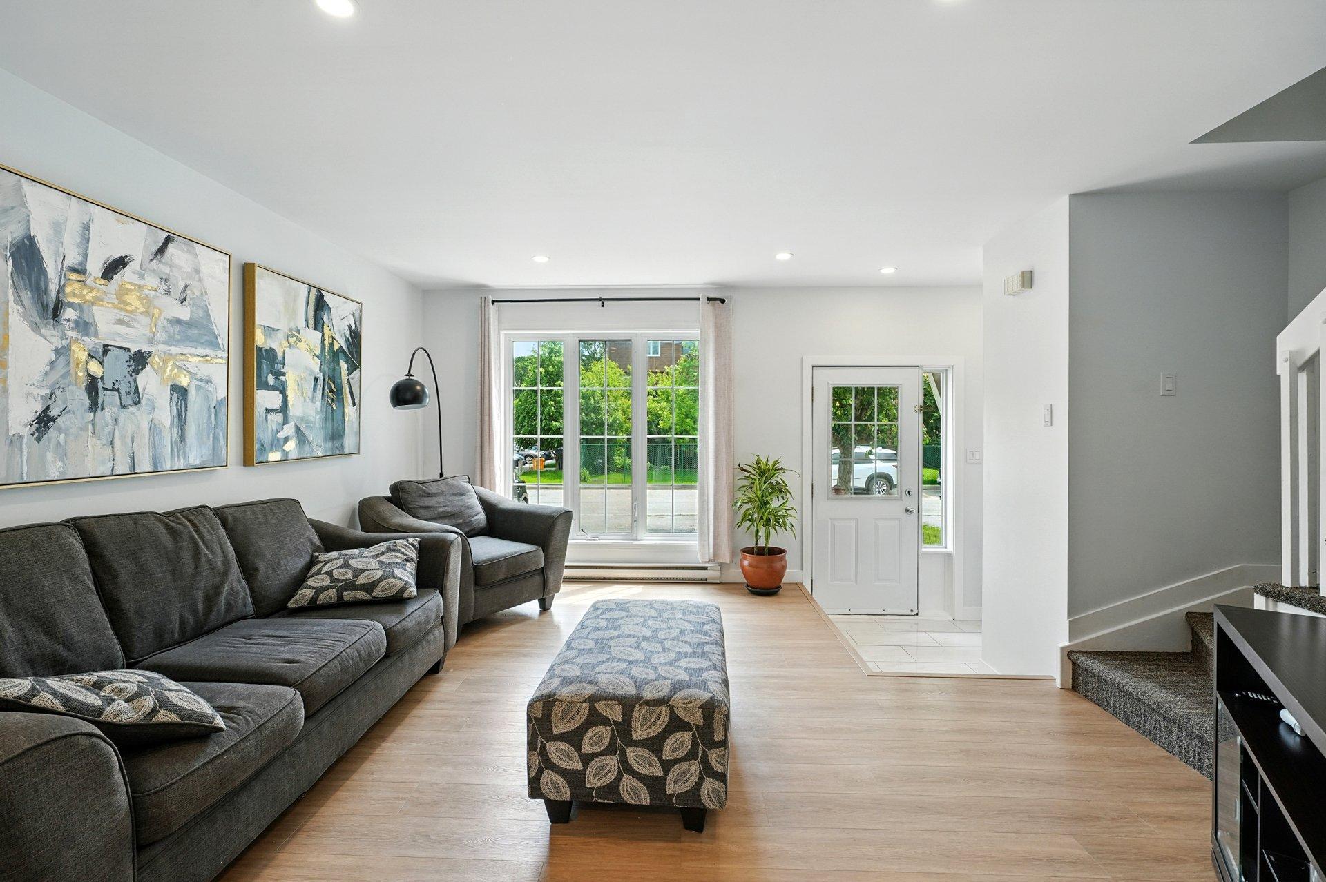 









70


Rue de Soulanges

, 5,
Gatineau (Gatineau),




QC
J8T7E5


